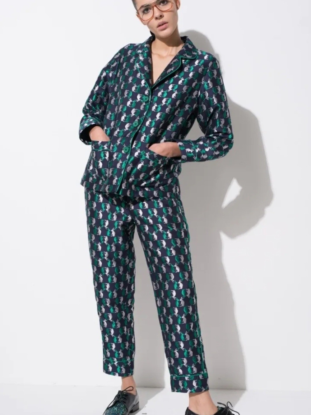 Vintage Lounge Set Front Row Shop Rabbit Print Pajama-Style Trousers And Blazer